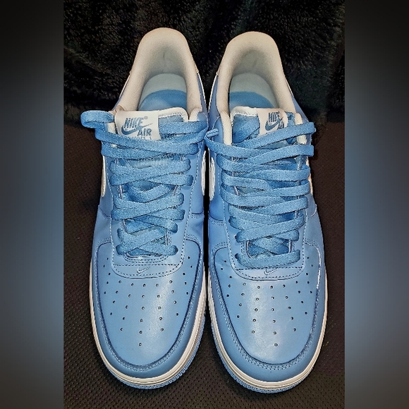 Men's Nike Air Force 1 '07 University Blue White 2021 Low Size: 12 (DC2911-400) - Picture 3 of 10